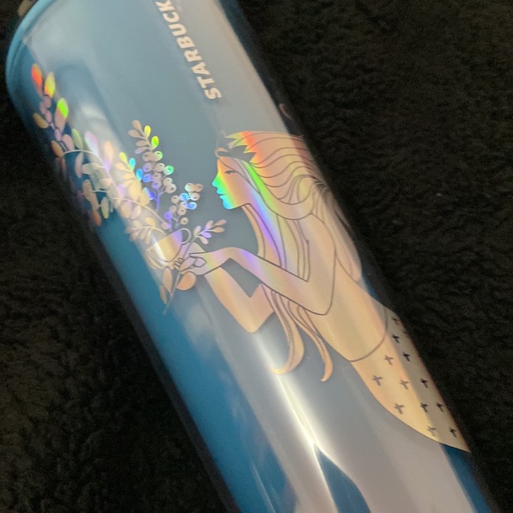 Starbucks color change cup - Picture 2 of 4